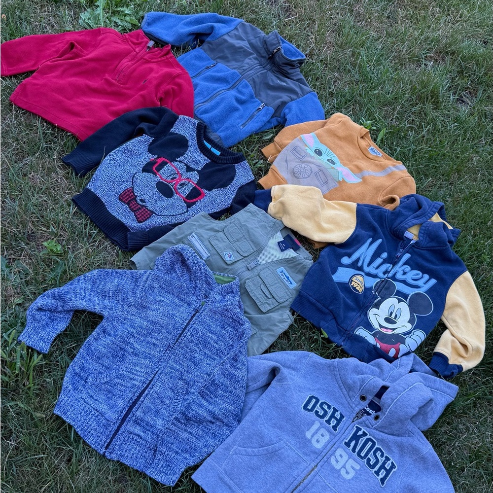 3T boy sweaters with Disney characters